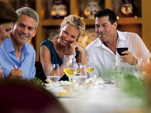 Paul Gauguin Cruises MS Paul Gauguin L'Etoile Lifestyle 6 ©Paul Gauguin Cruises.jpg